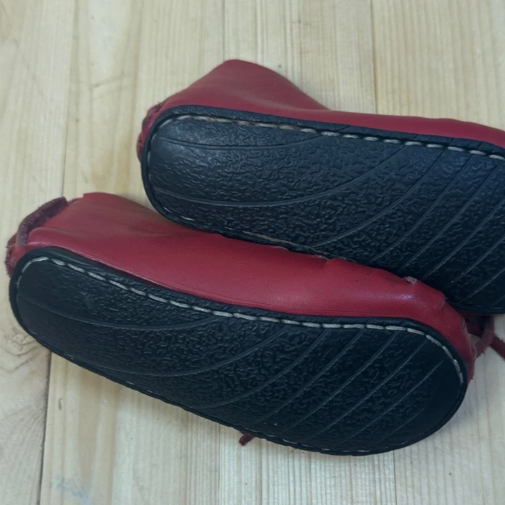 Handmade Red Baby Leather Shoes. Approximate fit 6/12 months. Great Condition